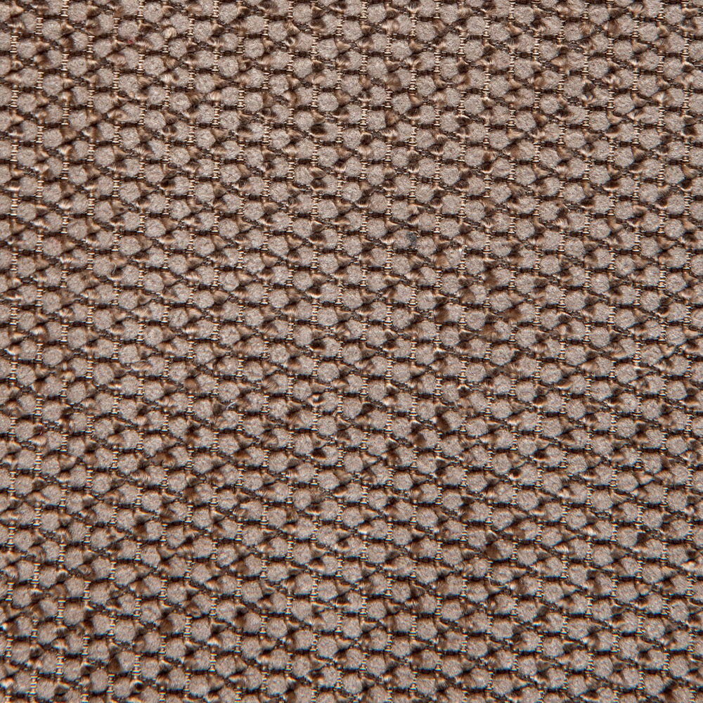 Stain-resistant Cross 21 fabric cover-finish
