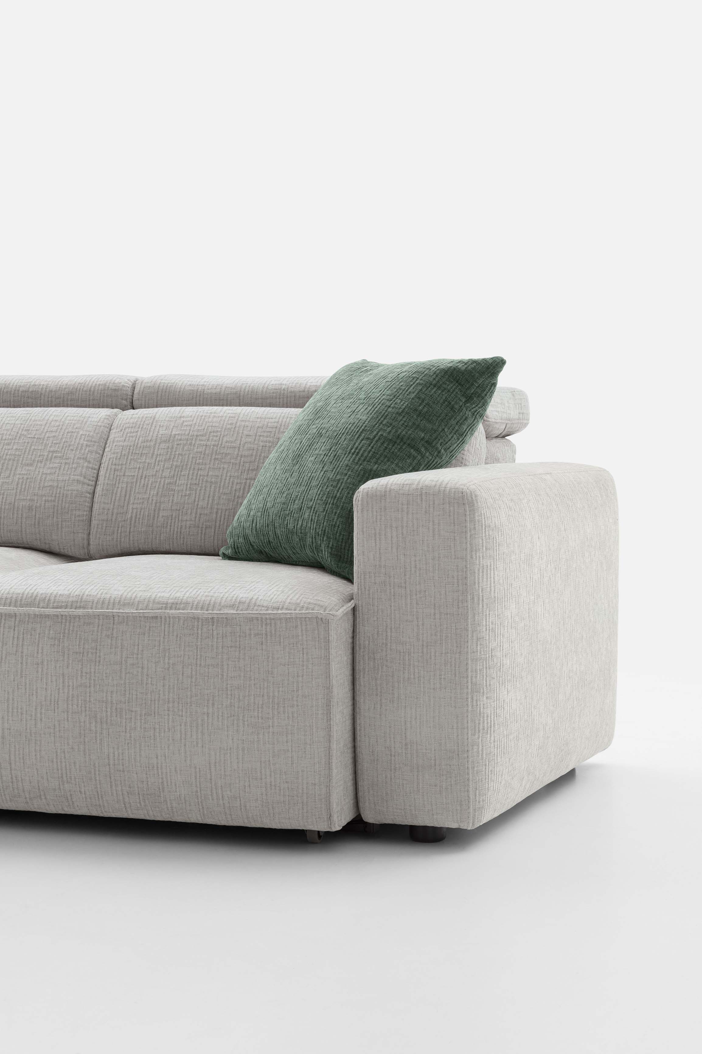 Armrest with squared lines for a sofa with low feet