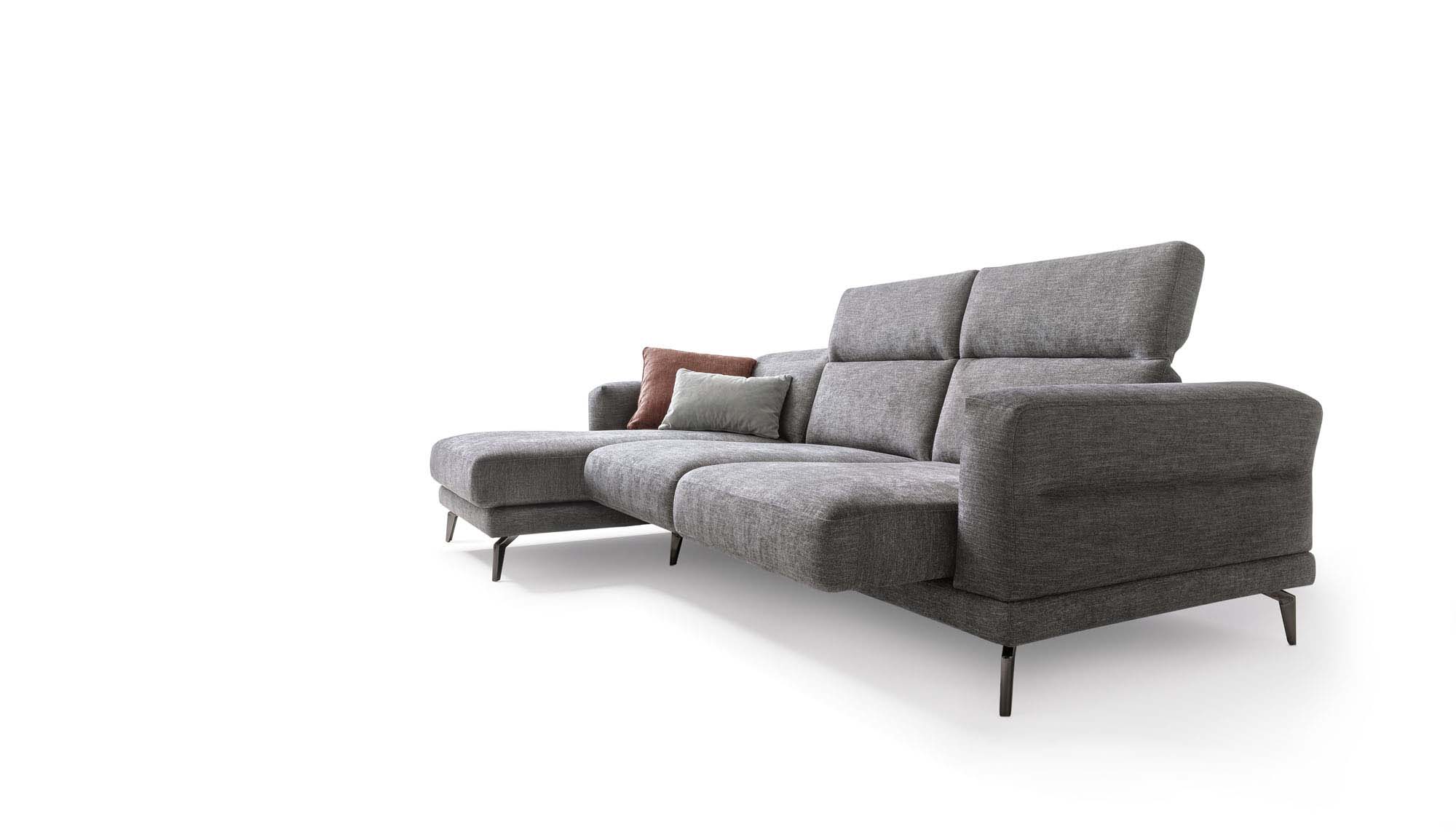 Modern three-seater chaise longue sofa with adjustable headrests