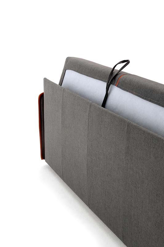 Handle for opening the Madeira fold-down sofa bed