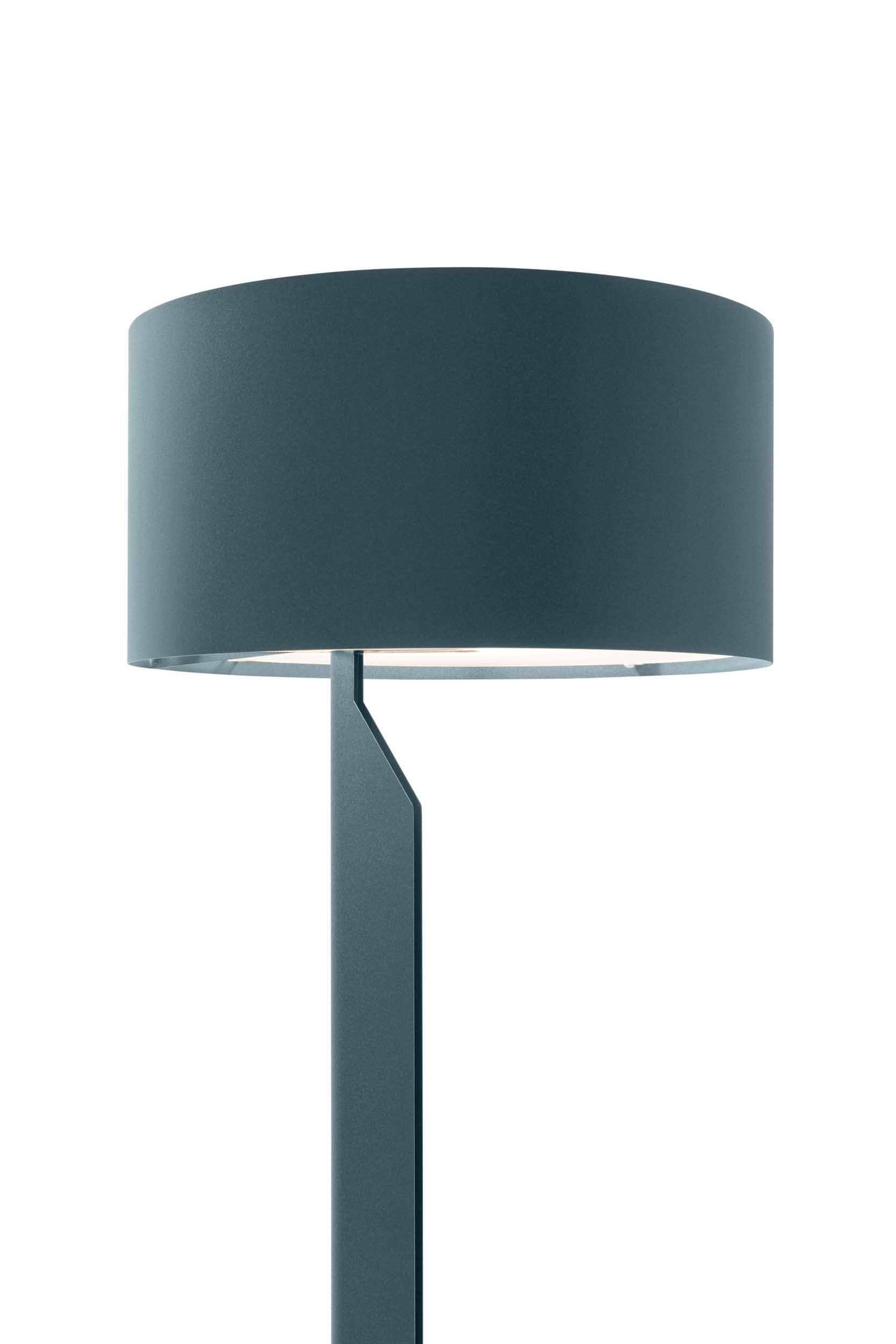 Willowy floor lamp in Ocean Blue color