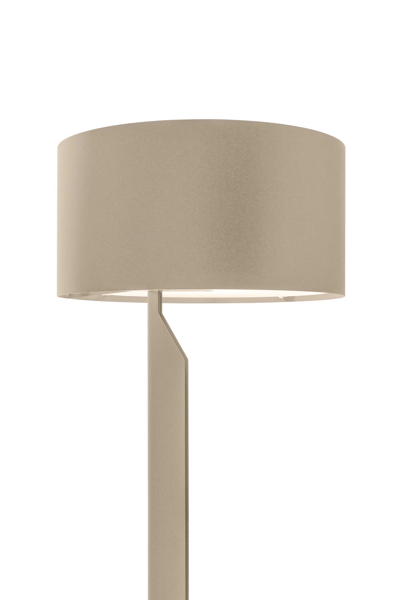 Willowy floor lamp in Sand color