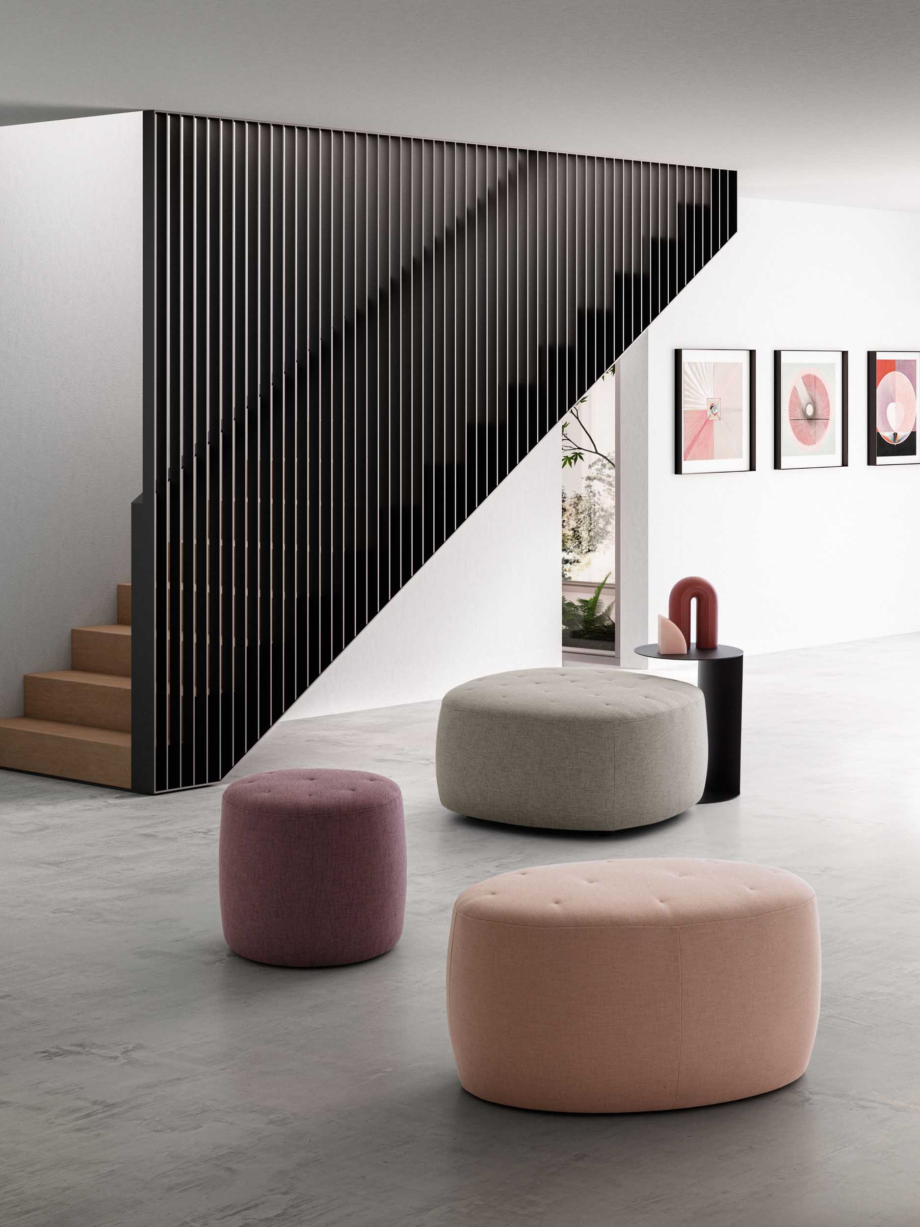 Gray pouf placed in the entryway