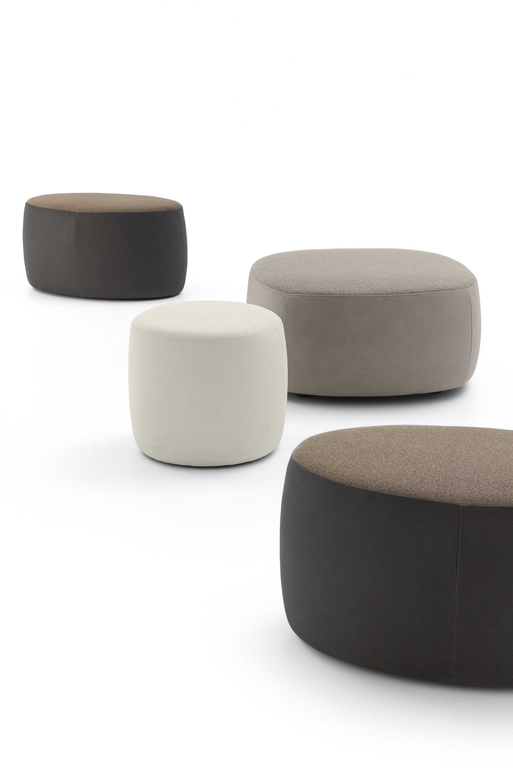 Cylindrical pouf in white color with Bowl, Circus and Wilson Poufs