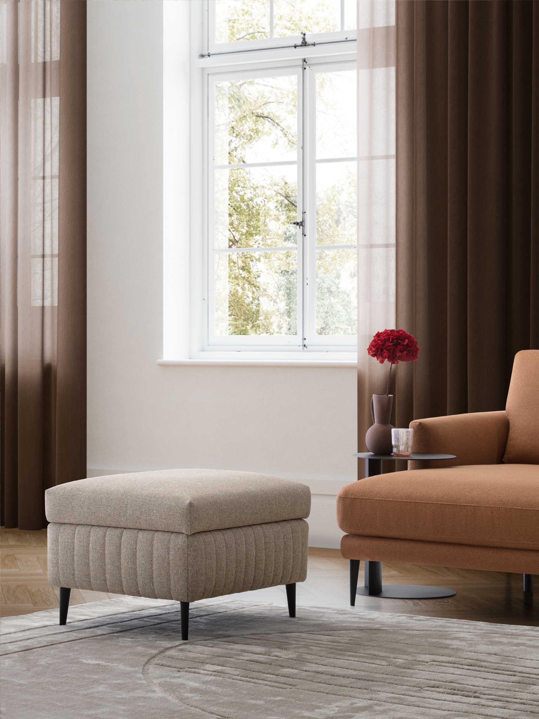 Storage pouf in a classic-style living room